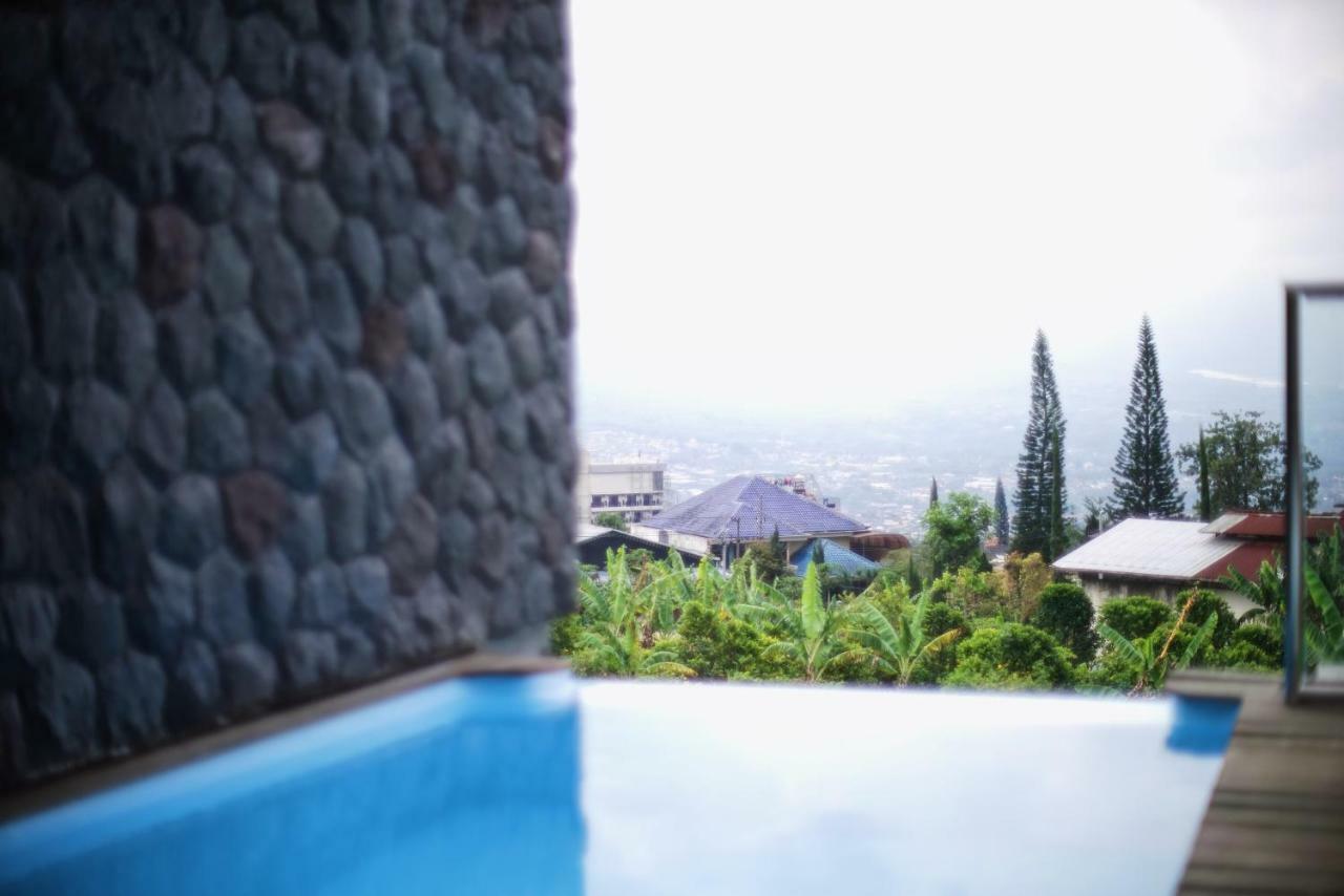 The Cendana Villa'S Batu (East Java) Exterior foto